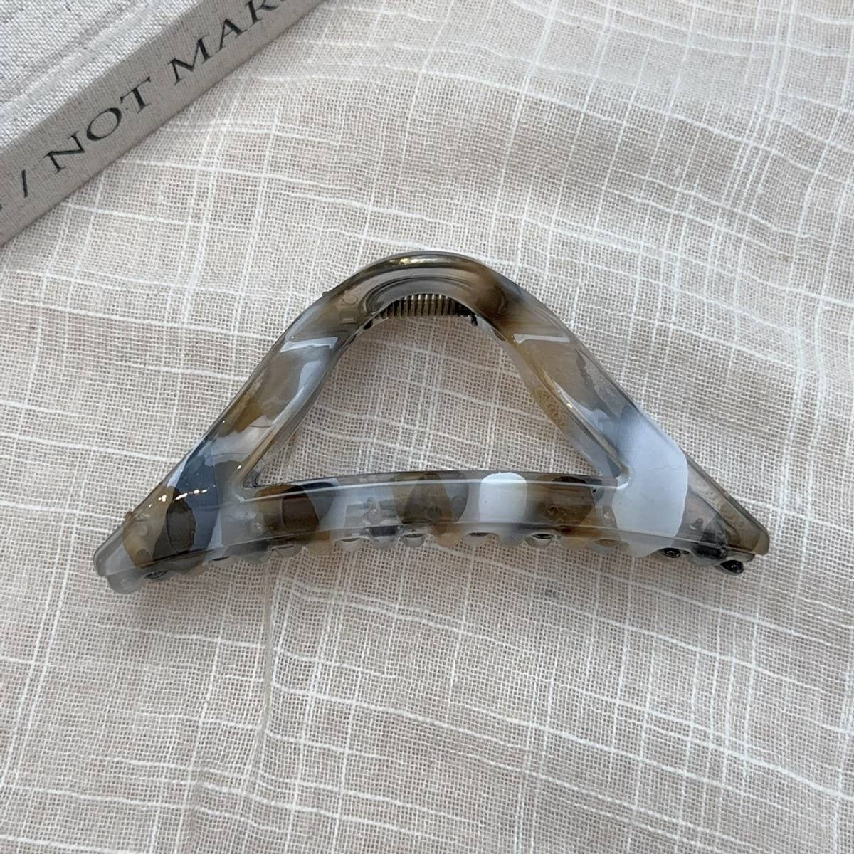 ELEGANT MARBLE HAIR CLAW GRADIENT PATTERN CLIP_CWAHA2372