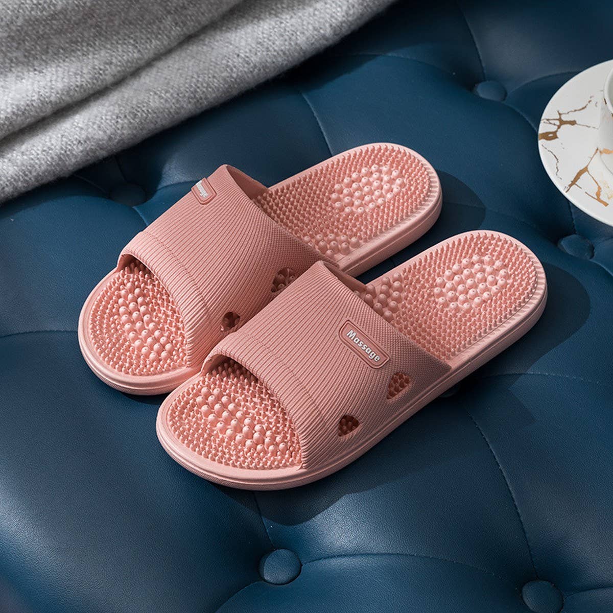 HOME SOFT SOLE ANTI MASSAGE SLIPPERS_CWSHS0802