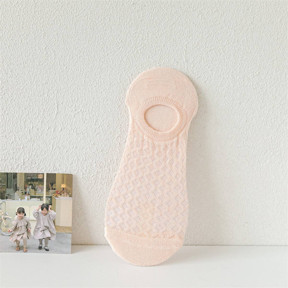 Women Light Non-Slip Non-Falling Invisible Socks_Cwms0461