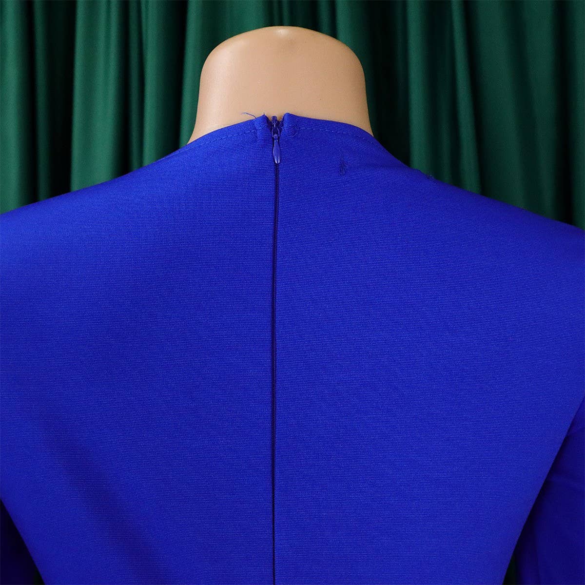 SOLID COLOR HIP WRAPPED PLUS SIZE RUFFLED DRESS_CWDMD3705