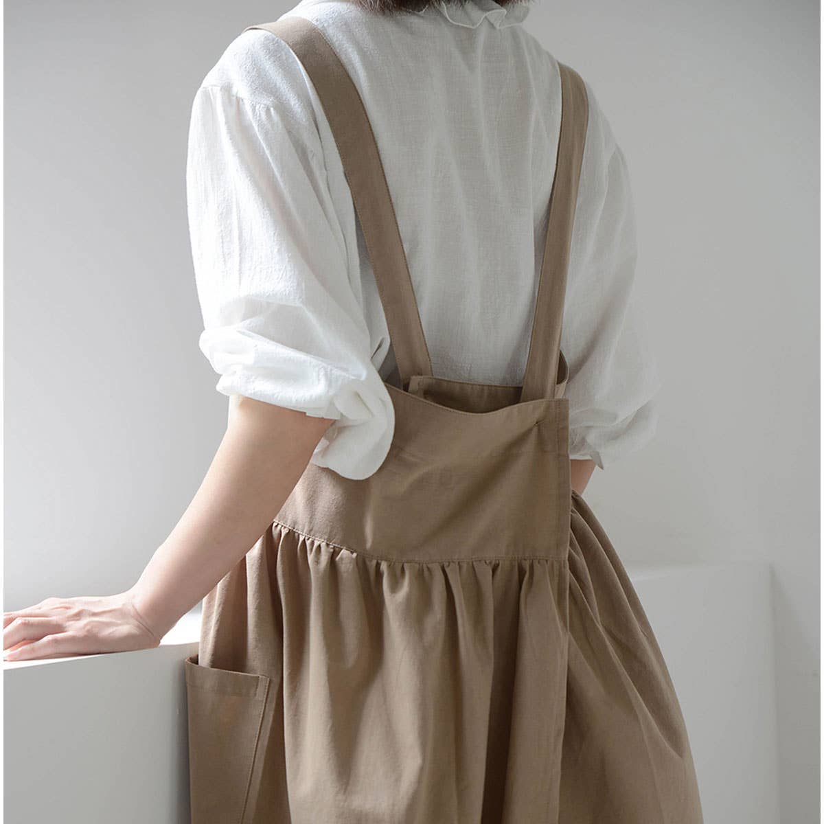 KITCHEN FLORIST WORK LINEN APRON WITH POCKETS_CWMM3295