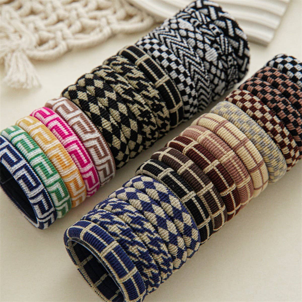 5 PIECE SET OF HIGH ELASTIC HAIR TIES_CWAHA1112