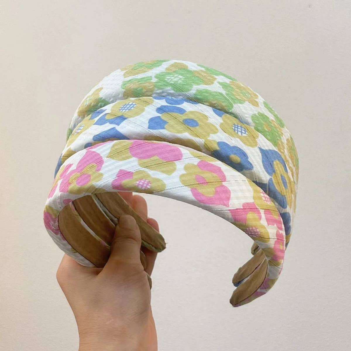 Versatile And Refreshing Wide-Brimmed Headband_Cwaha1707