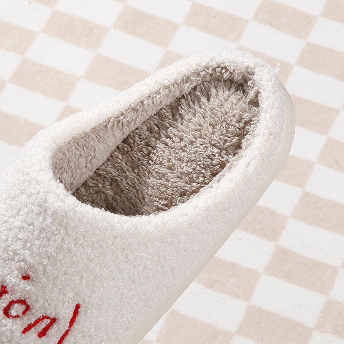 FONT PATTERN CARTOON WINTER WARM COTTON SLIPPERS_CWSHS0464