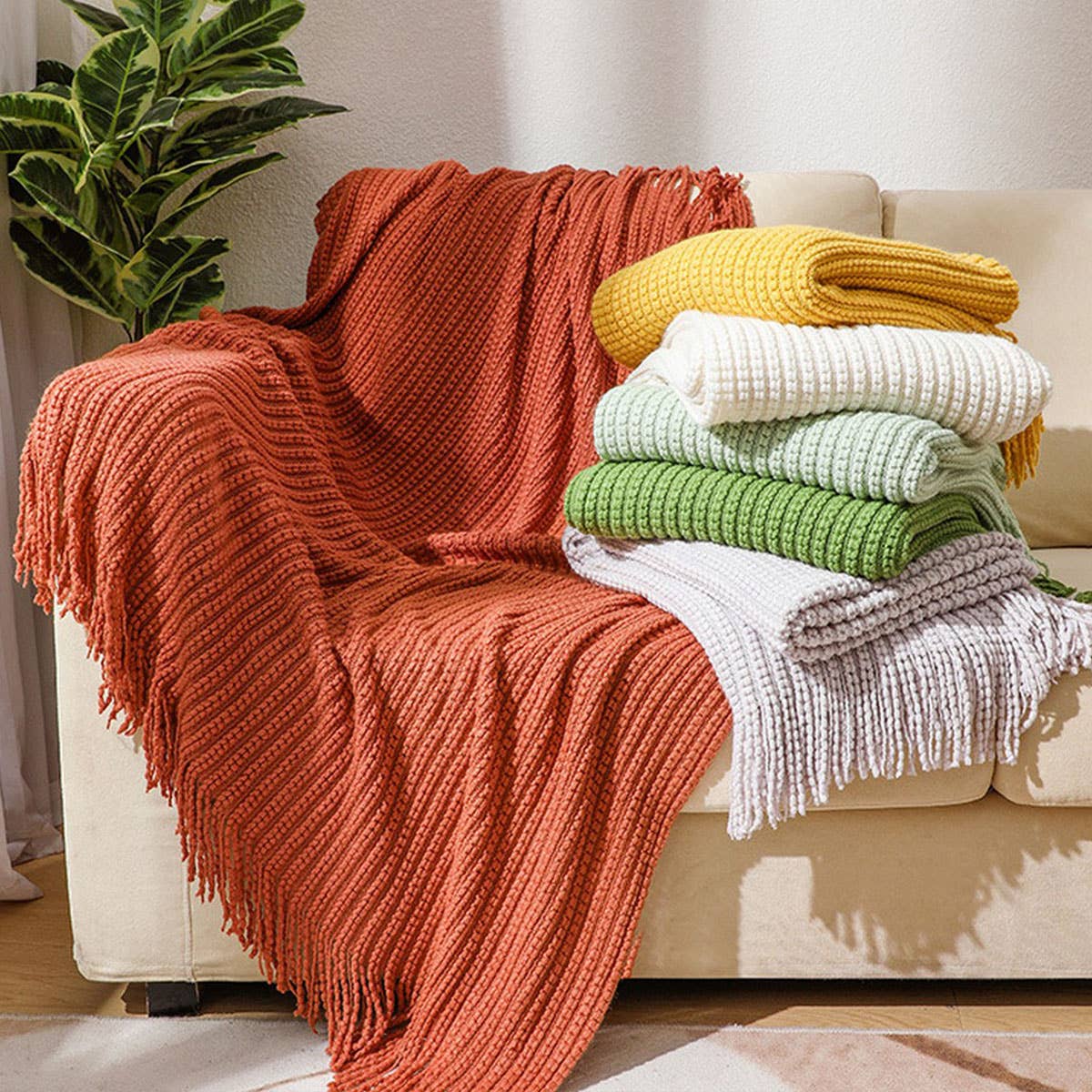 KNITTED SOFT BLANKET WITH TASSELS_CWMM0206