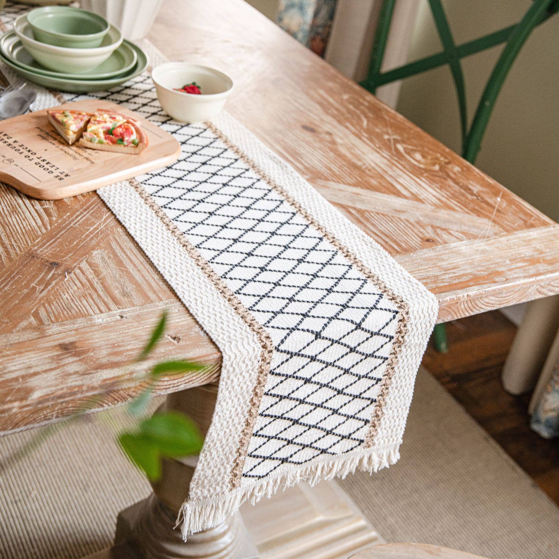 MULTI PATTERNED TABLE CLOTH TABLE RUNNER_CWMM0009