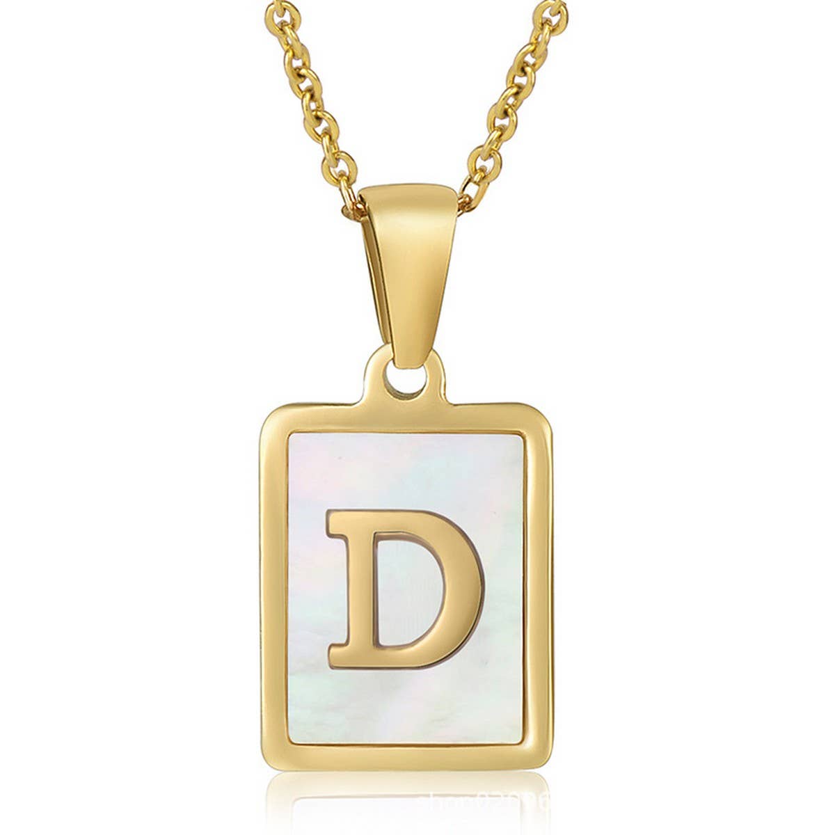 SQUARE SHELL 26 LETTER PENDANT NECKLACE_CWAJE0674