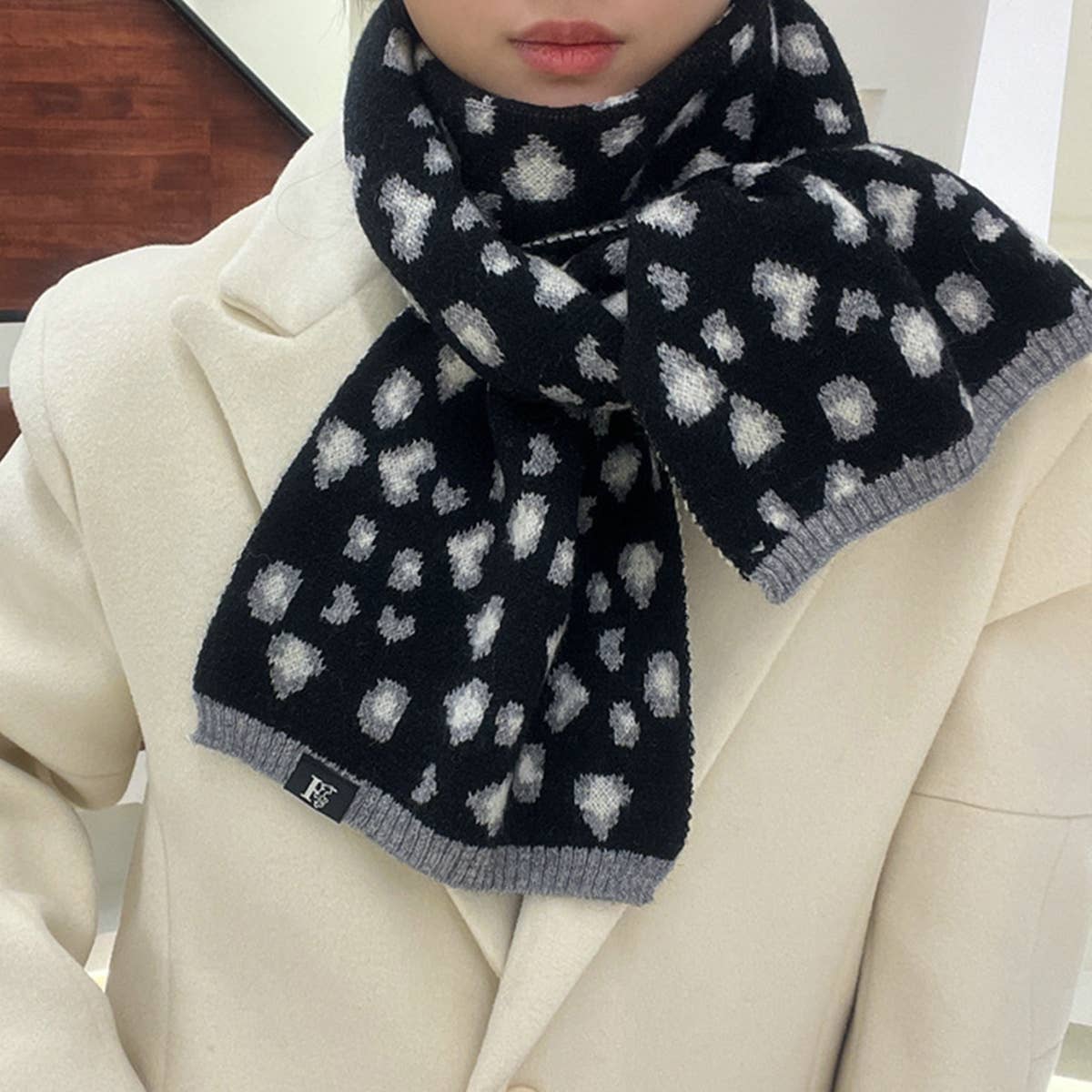 BEIGE LEOPARD FAUX CASHMERE SCARF FOR FALL WINTER_CWASC1258
