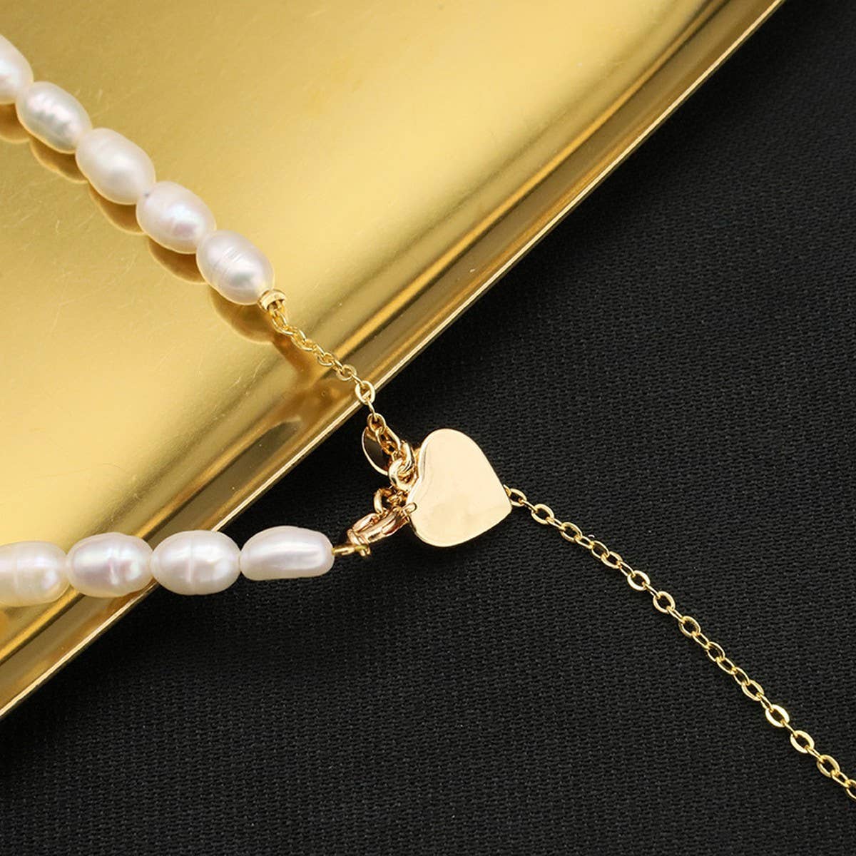 Womens Natural Freshwater Pearl Necklace