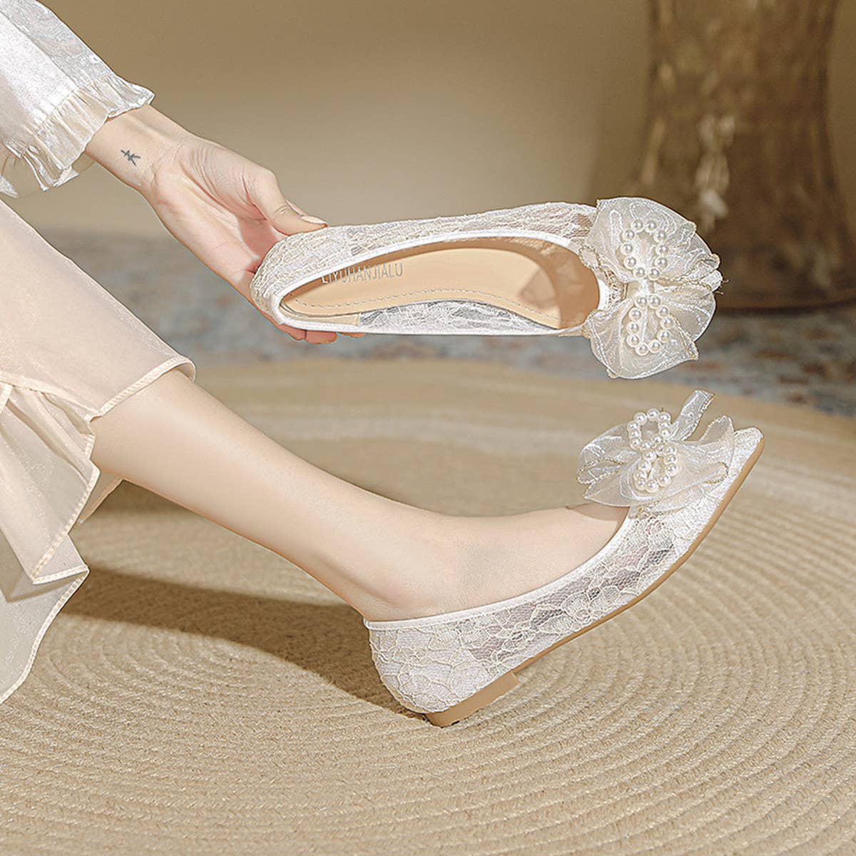 2024 NEW POINTED LACE PEARL SHOES_CWSHS0713