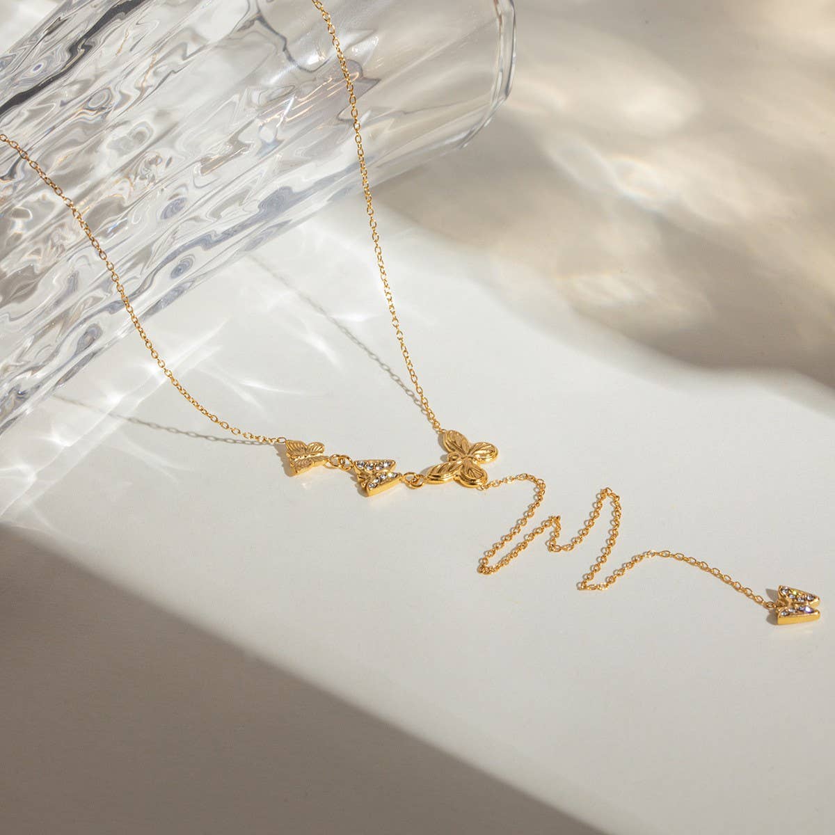 LIGHT LUXURY HORIZONTAL STRIPED ROUND EARRINGS_CWAJE1897