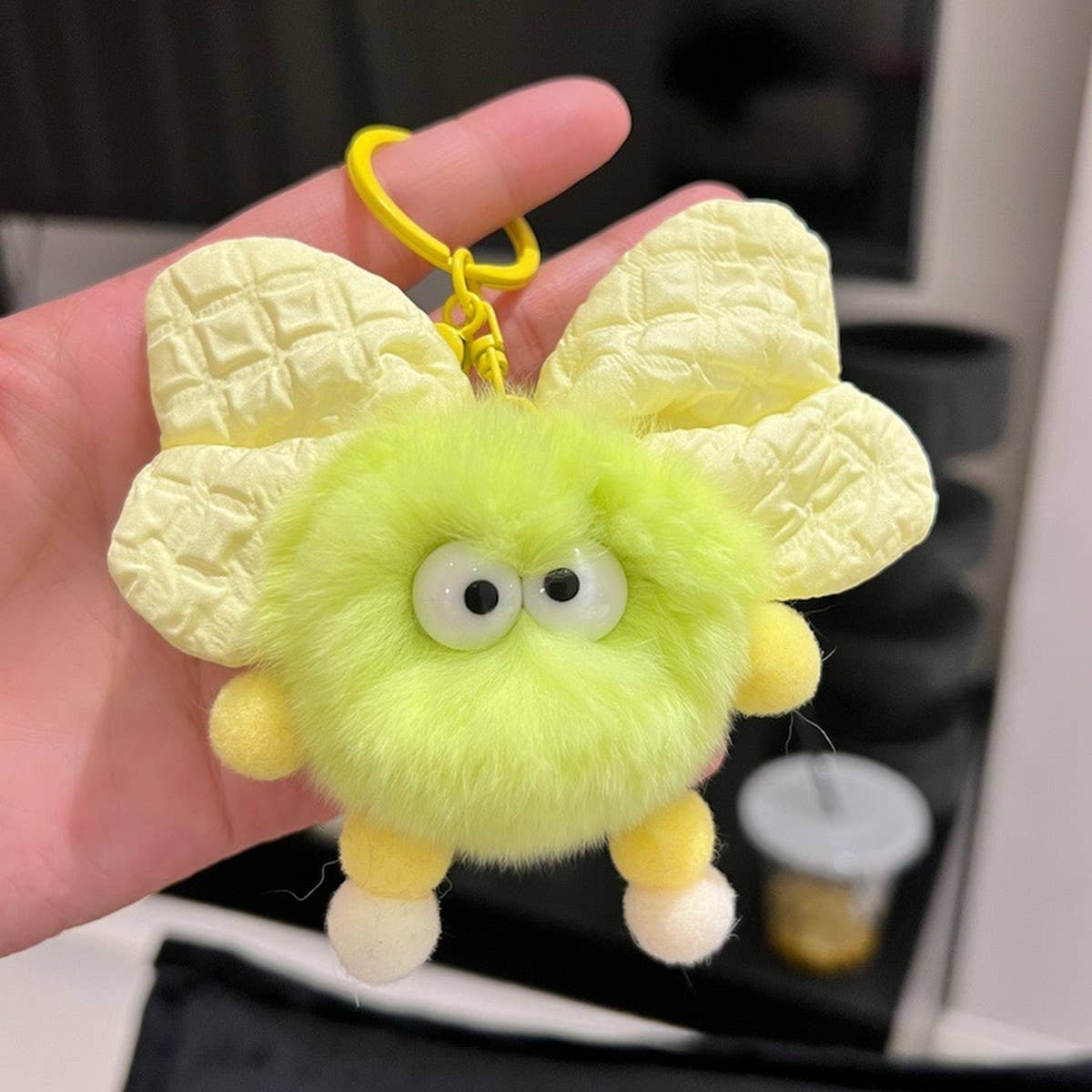CUTE PLUSH BALL CAR KEYCHAIN BAG PENDANT GIFT_CWMM2503