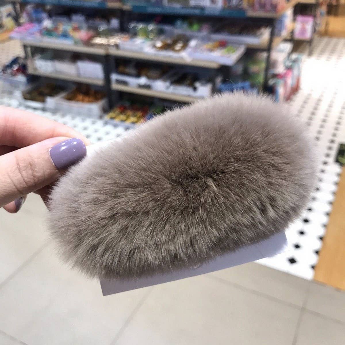 FURRY MINK HAIR CLIP CUTE FLUFFY BB BARRETTE_CWAHA3308