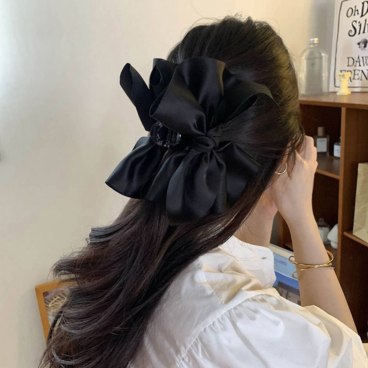 LARGE SATIN BOW HAIR CLAW CHIC SHORT HAIR CLIP_CWAHA4018
