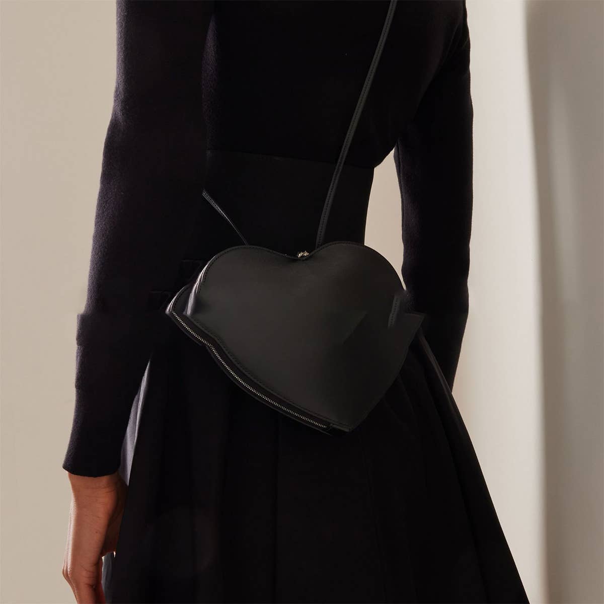 HEART SHAPED ONE SHOULDER BAG VALENTINES DAY GIFT_CWAB1945
