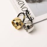 SIMPLE AND STYLISH COMMUTING HAIR SCRUNCHIES_CWAHA2664