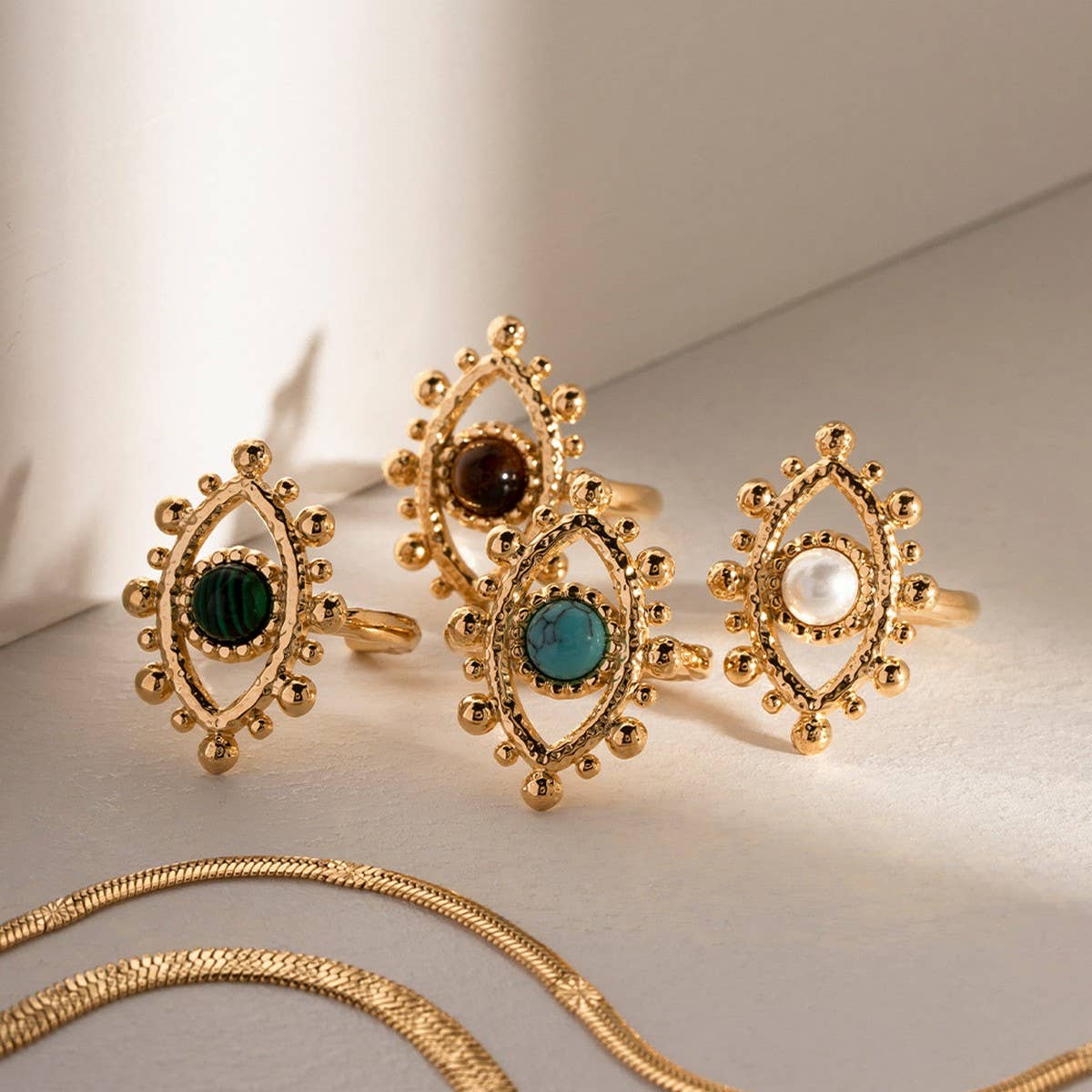 RETRO HOLLOW PATTERN NATURAL STONE RING_CWAJE1389