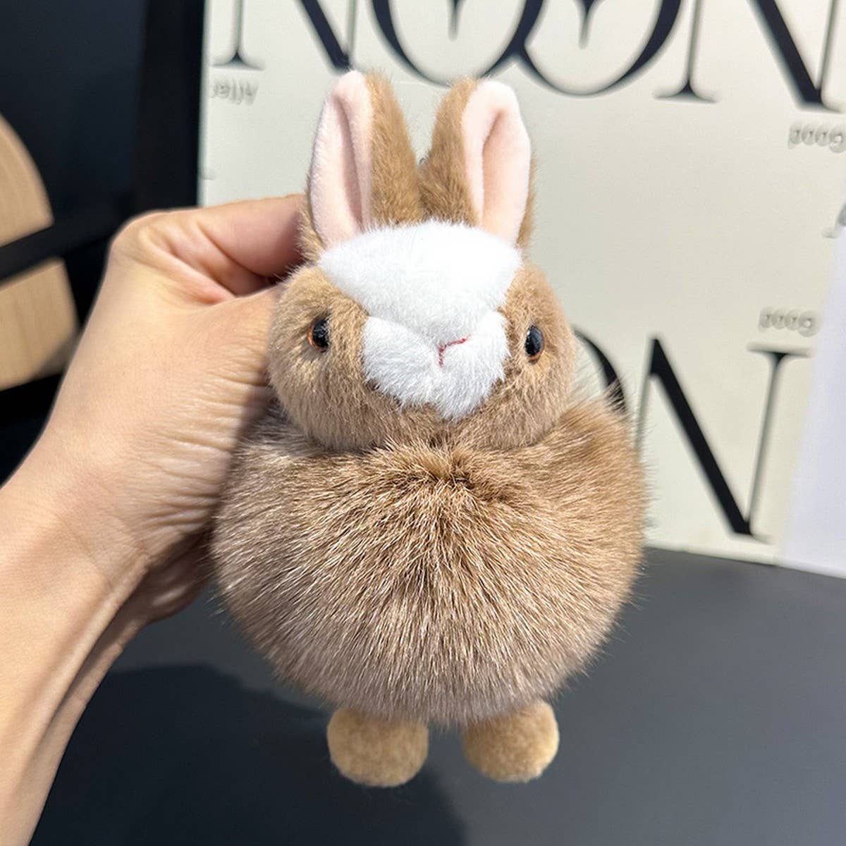 CUTE BUNNY CAR KEYCHAIN PENDANT ACCESSORIES_CWMM2606