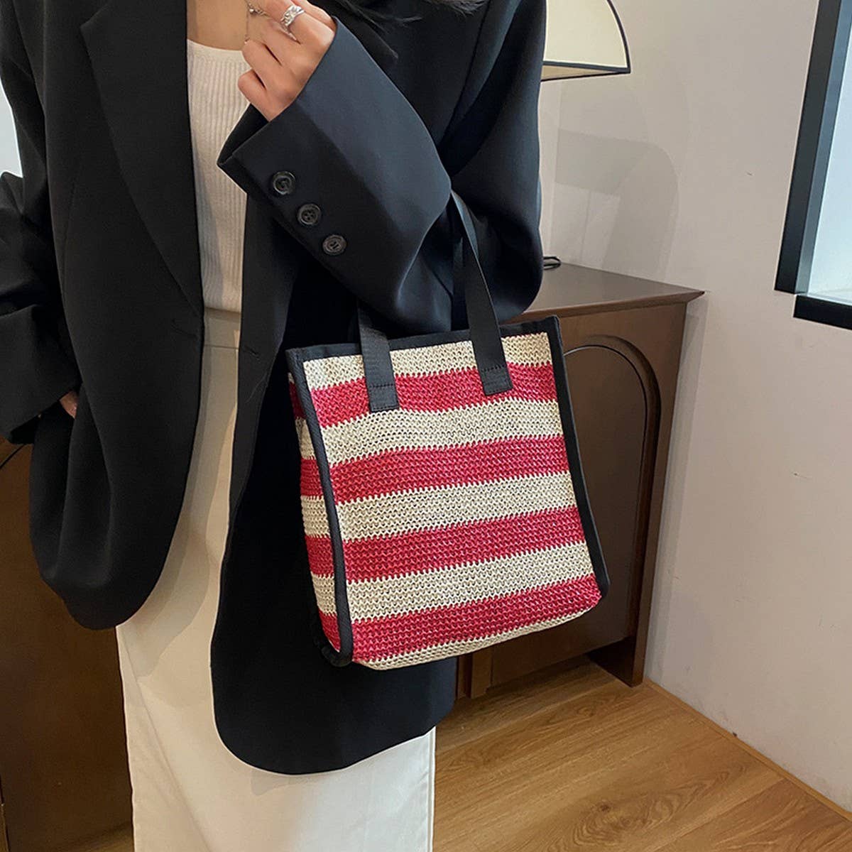 NEW STRAW SIMPLE HAND HELD BROWN COSMETIC BAG_CWAB4454
