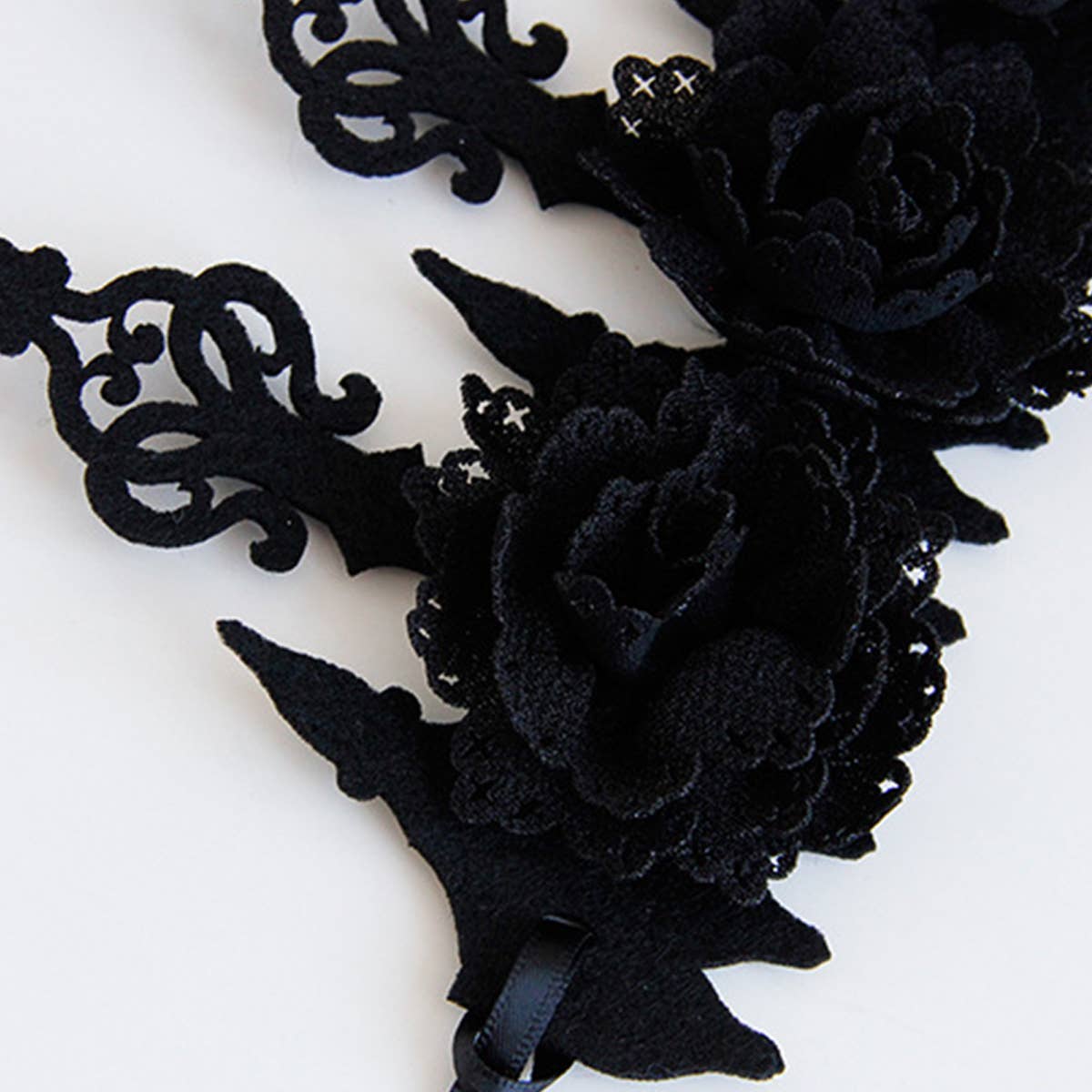 HALLOWEEN FEMALE ROSE VROWN ACCESSORIES_CWMM0122
