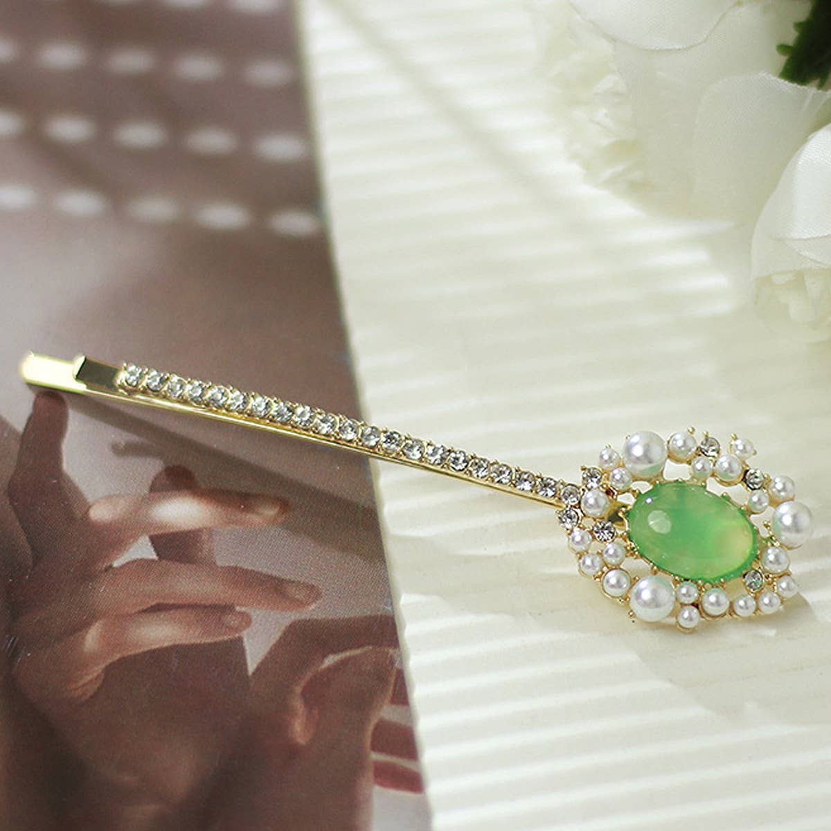 RETRO SIDE EXQUISITE RHINESTONE LEAF HAIR CLIP_CWAHA1225