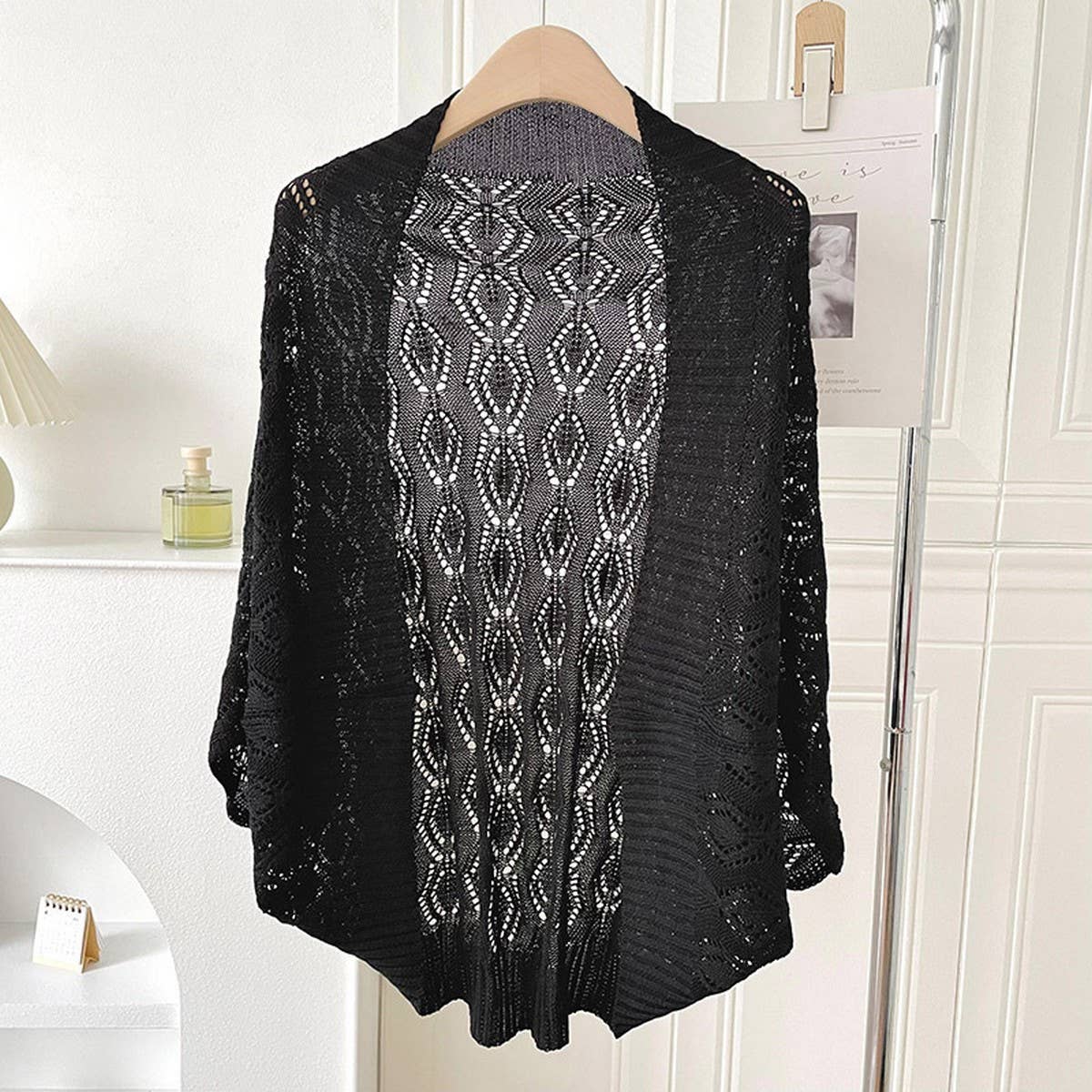DIAMOND SHAPED HOLLOW KNITTED SHAWL_CWASC0763