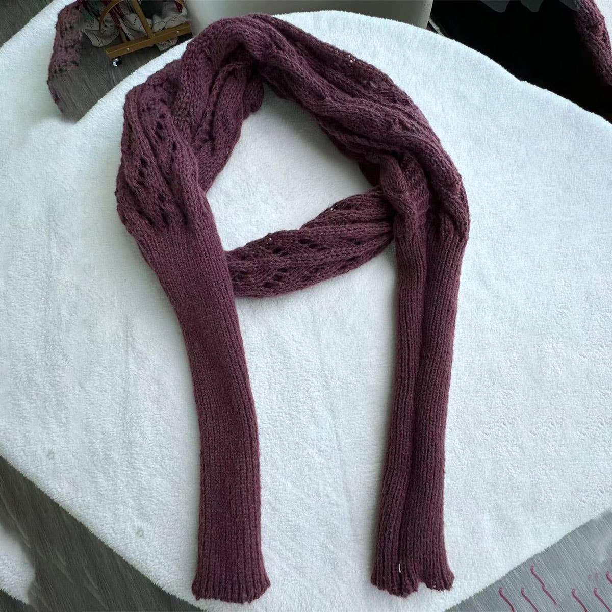 CABLE KNIT INFINITY SCARF WITH SLEEVES FOR FALL _CWASC1537