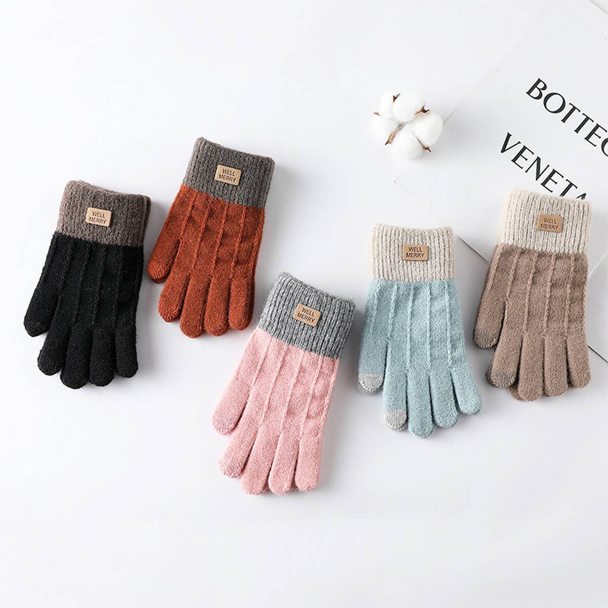 Women Warm And Cold Knitted Gloves_Cwag0030