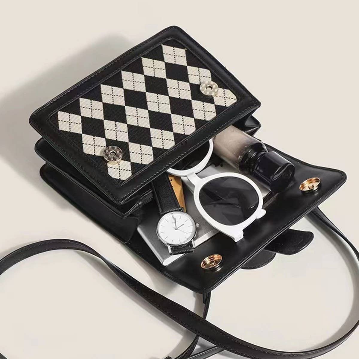 SMALL HIGH END FASHIONABLE CHAIN SHOULDER BAG_CWAB3440