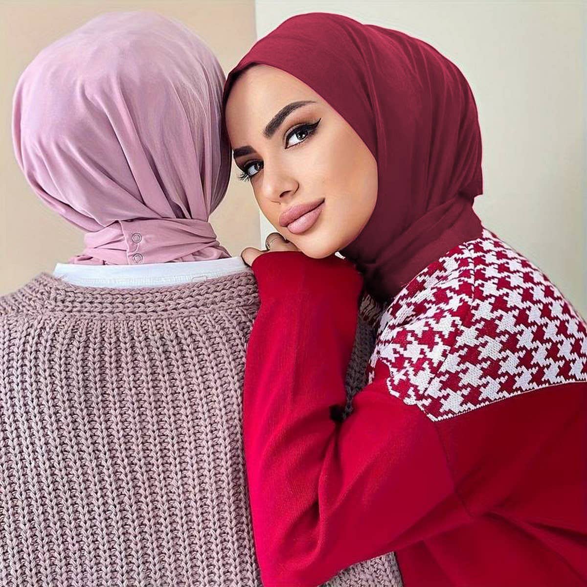 COTTON HIJAB THREE BUTTON TIE PULLOVER SCARF_CWASC2429