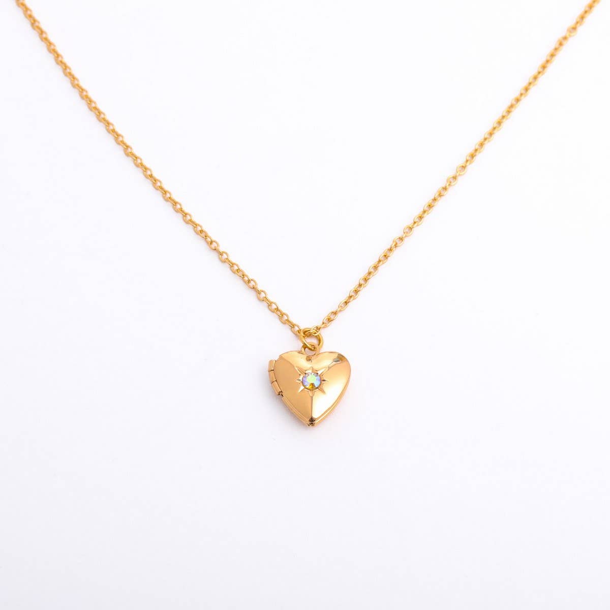 NEW DECEMBER BIRTHSTONE HEART NECKLACE_CWMM3754