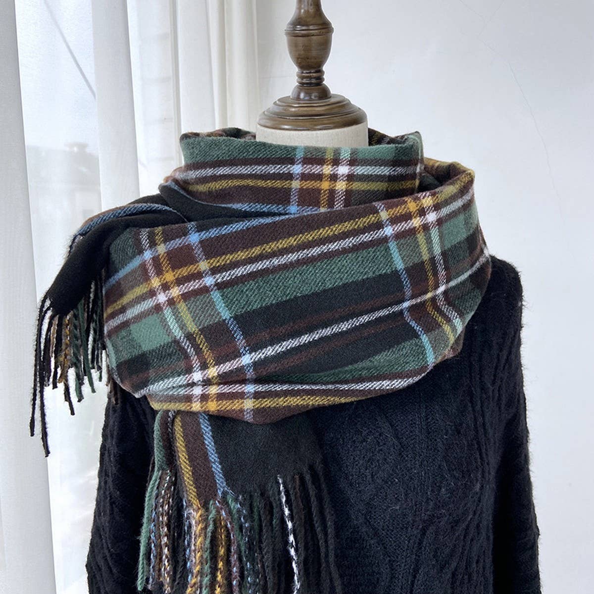 PLAID WINTER SCARF VINTAGE TASSEL SHAWL FOR WOMEN_CWASC1473