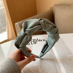 RUFFLED WIDE BRIM SOLID COLOR HEADBAND_CWAHA2838