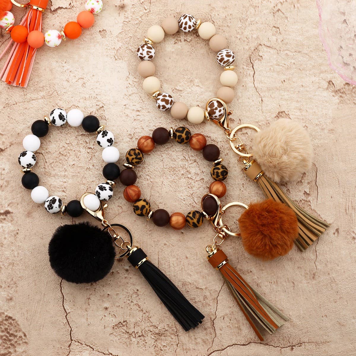 POM POM TASSEL KEYCHAIN SILICONE BEAD BRACELET_CWAB5016