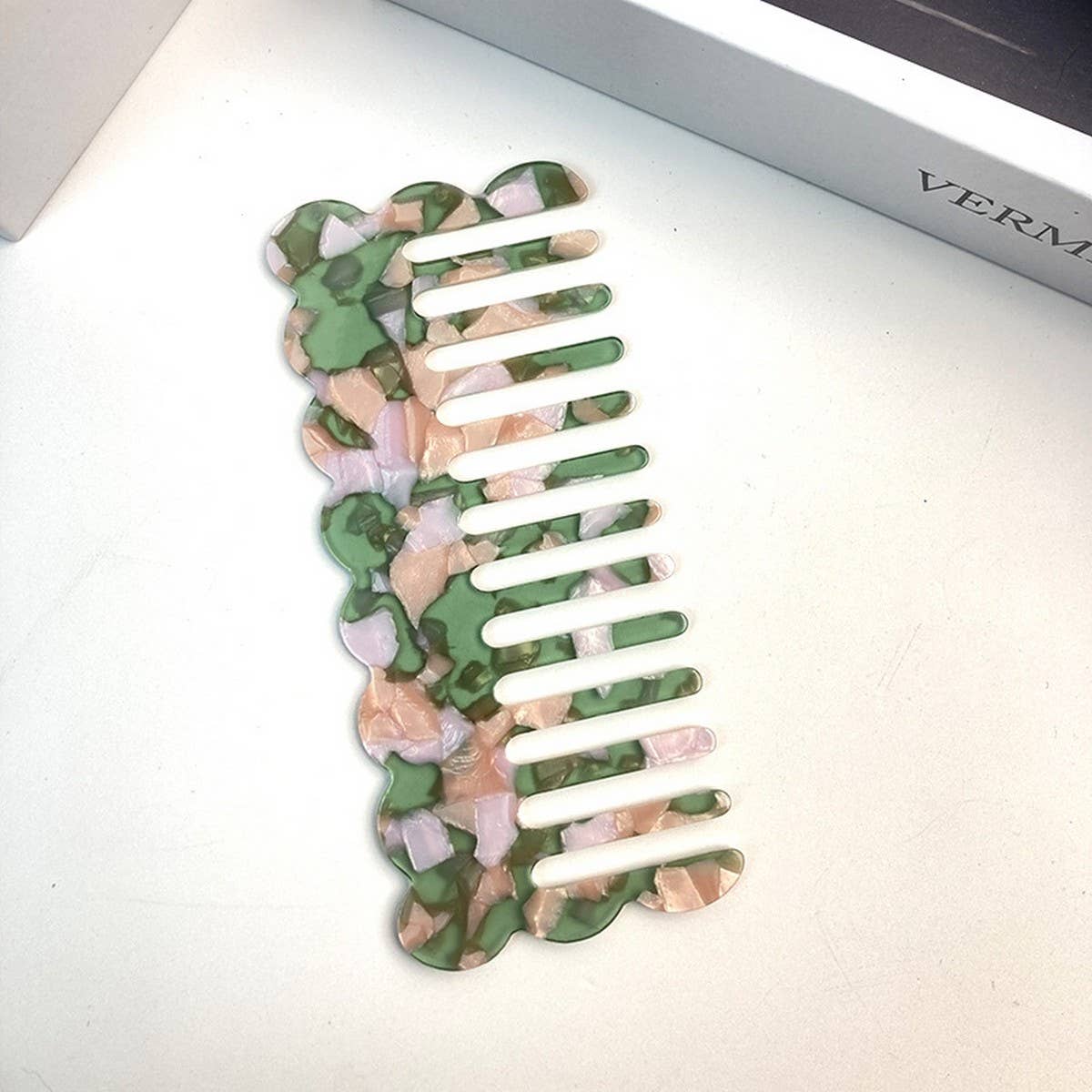 CUTE DOG WIDE TOOTH COMB COLORFUL ACETATE BRUSH_CWMM6405