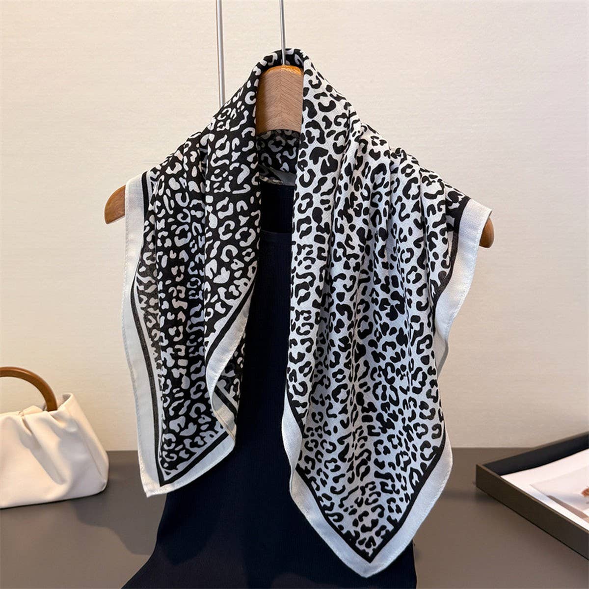 Leopard Herringbone Color Block Silk Scarf_Cwasc03315