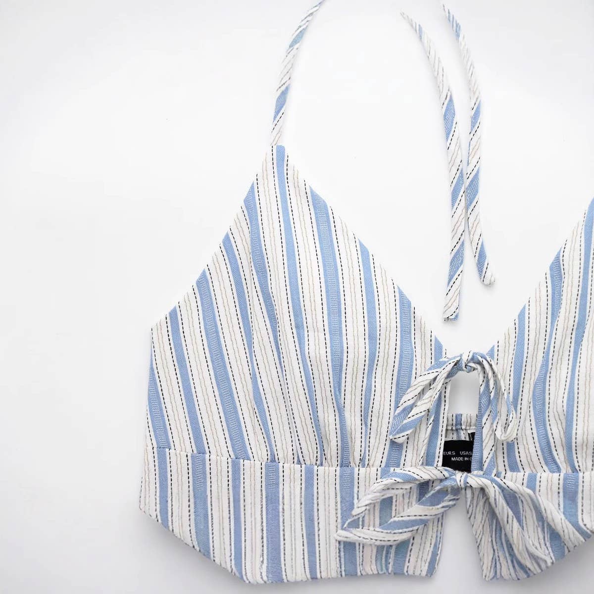 STRIPED HALTER TIE CAMI WITH LACE PATCHWORK_CWTHT0250