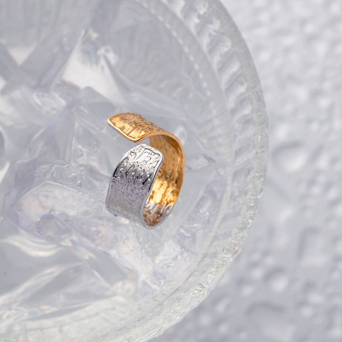 NEW DOUBLE PIECE CURVED PLEATED HIGH END RING_CWAJE1400