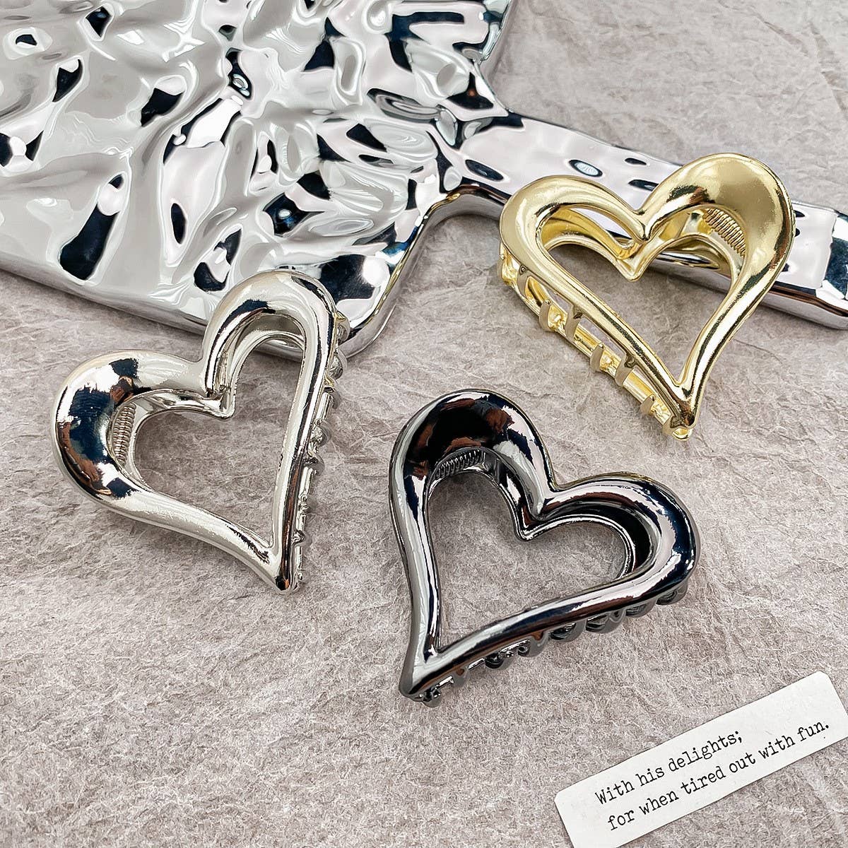 BRIGHT SURFACE HEART SHAPED METAL MINI HAIRPIN_CWAHA0726