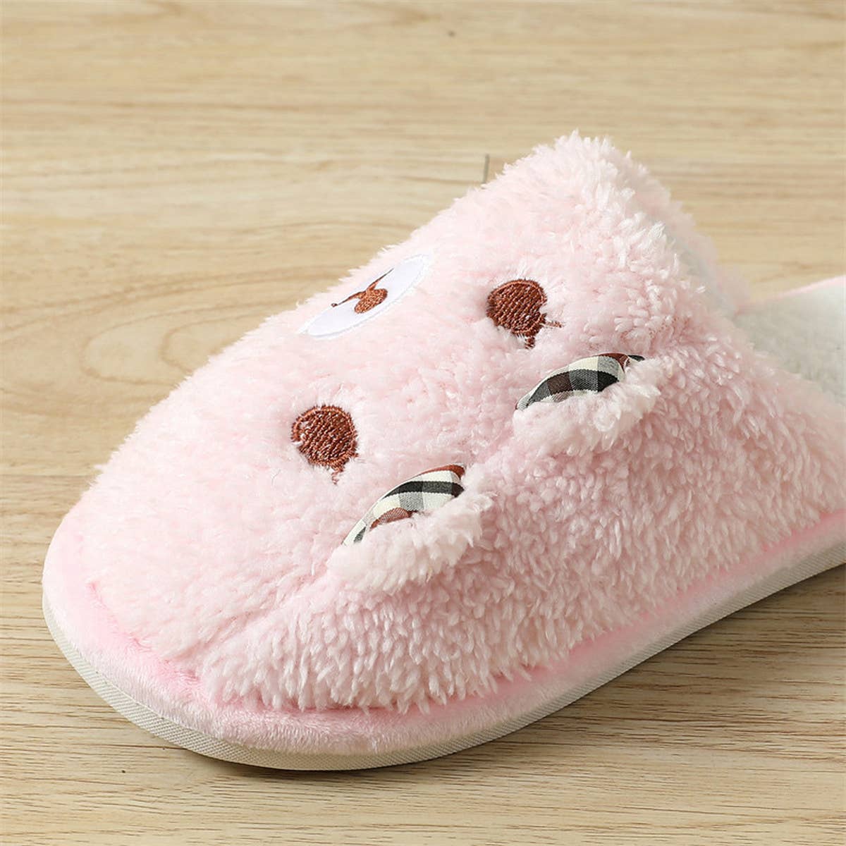 HOUSEHOLD CUTE CARTOON BEAR COTTON SLIPPERS_CWSHS0319