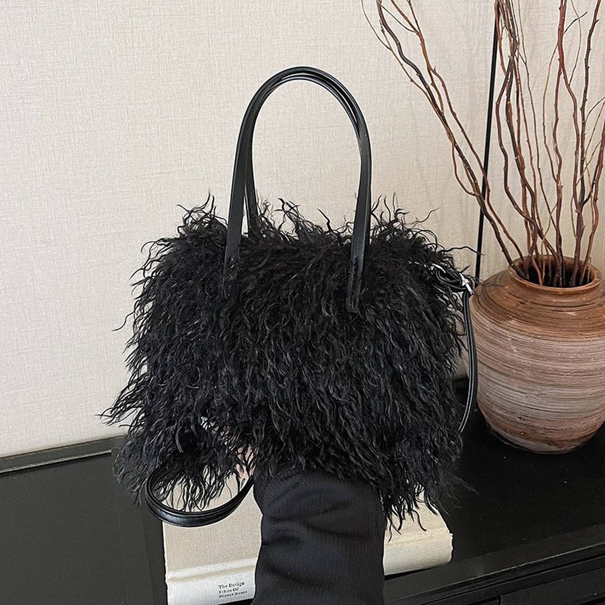 PLUSH SHEARLING SHOULDER BAG WOMEN FASHION TOTE_CUAB00553