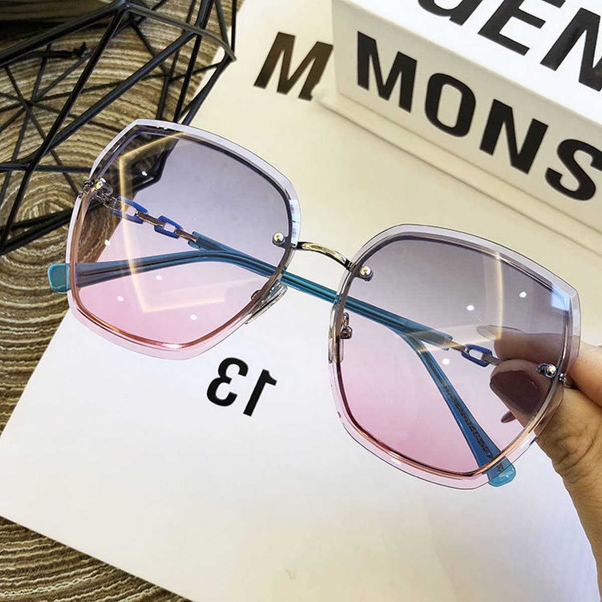 Women Retro Rimless Crystal Sunglasses_Cwasg0231