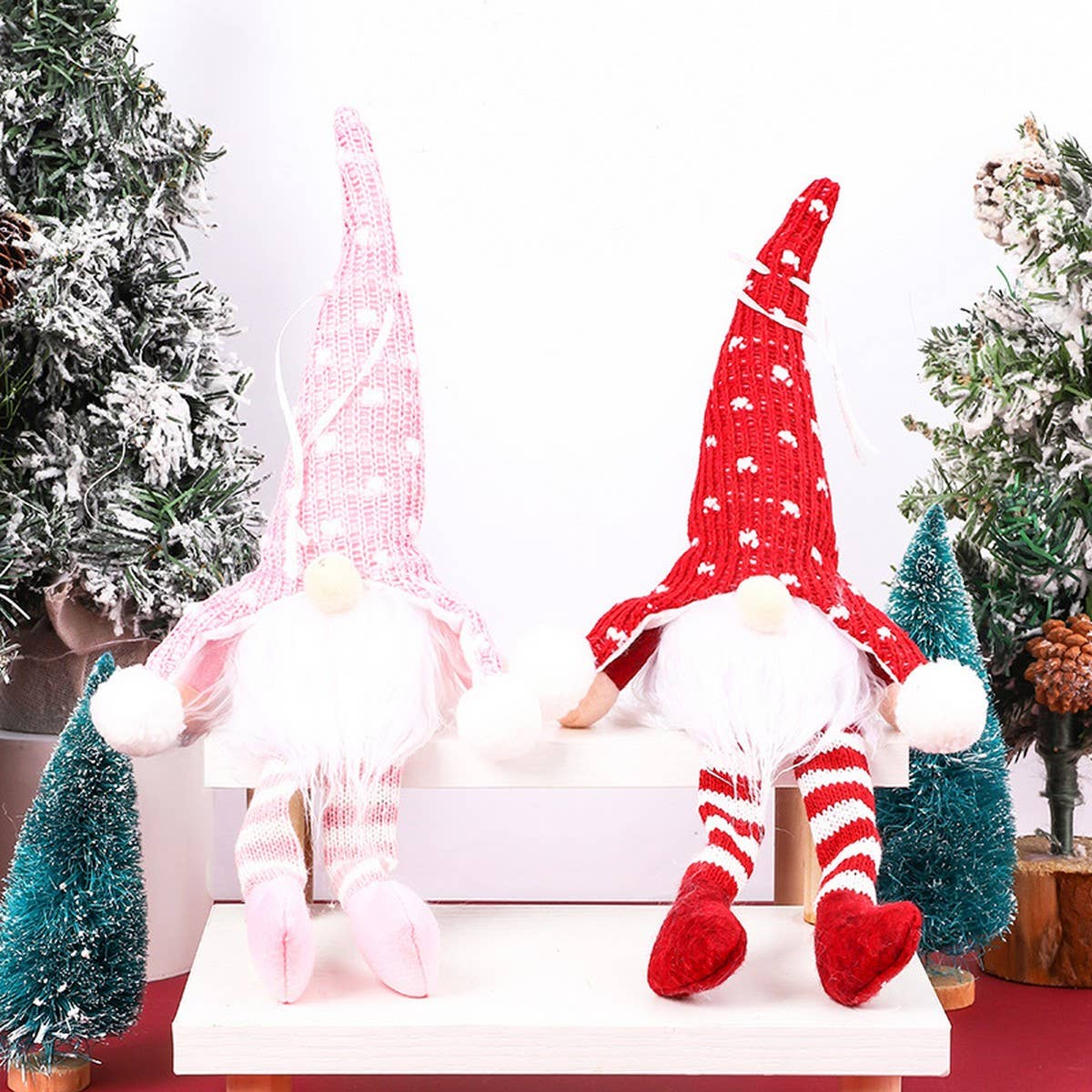 CHRISTMAS DECORATION FOREST OLD MAN FIGURINE_CWMM2851