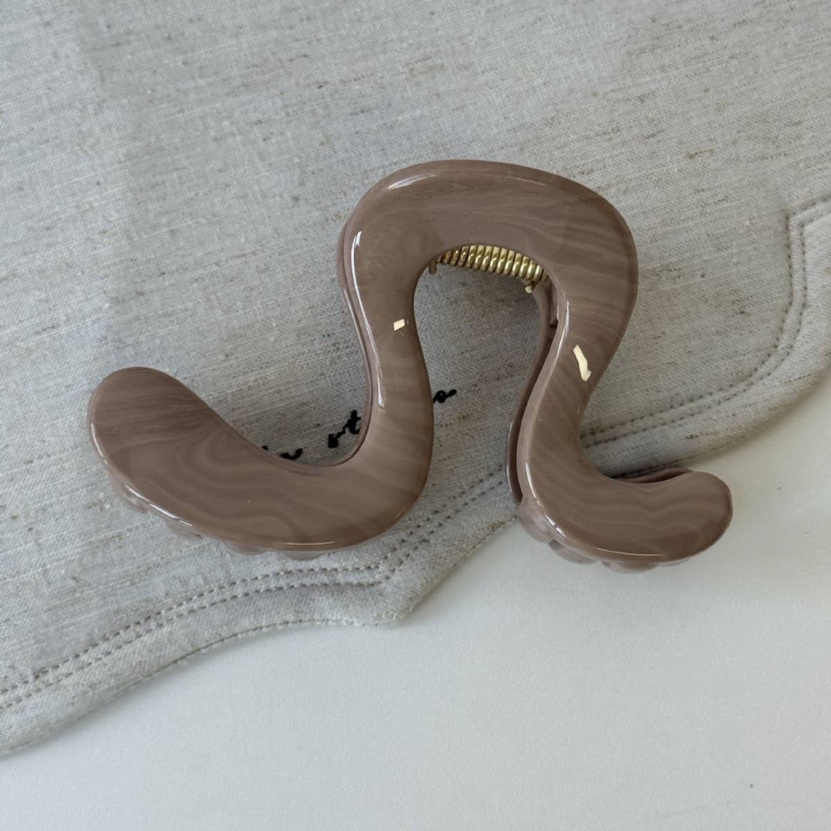 Relaxed Bun Claw Clip Retro Elegant Hair Grip_Cwaha08237