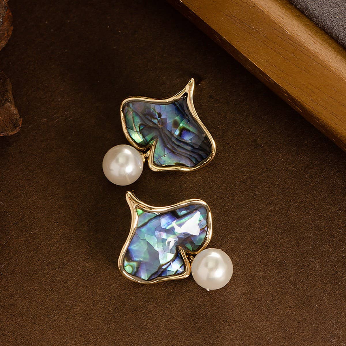 SWEET HEART ABALONE PEARL PENDANT EARRINGS_CWMM4324