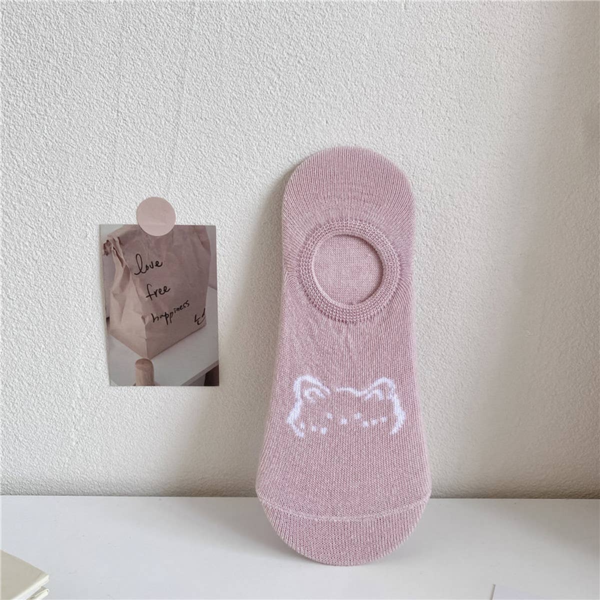 Women Thin Silicone Non-Falling Socks_Cwms0455