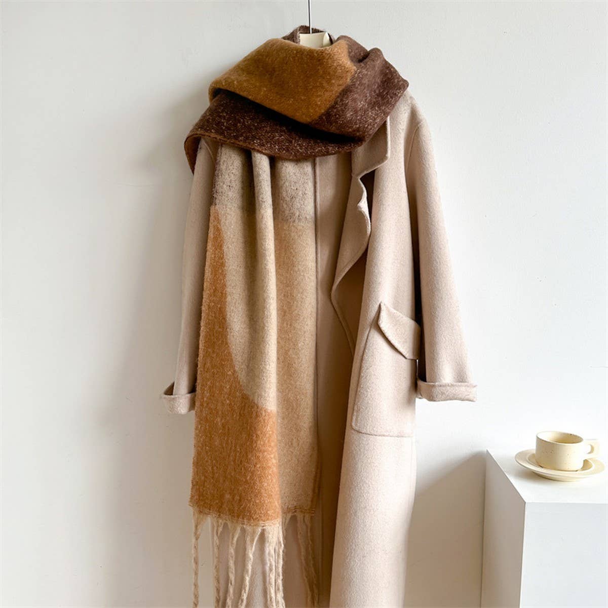 GEOMETRIC FRINGE WOOL SCARF THICK COLORBLOCK SHAWL_CWASC0978