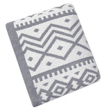 KNITTED SOFT AND LIGHT GEOMETRIC PATTERN BLANKET_CWMM0208