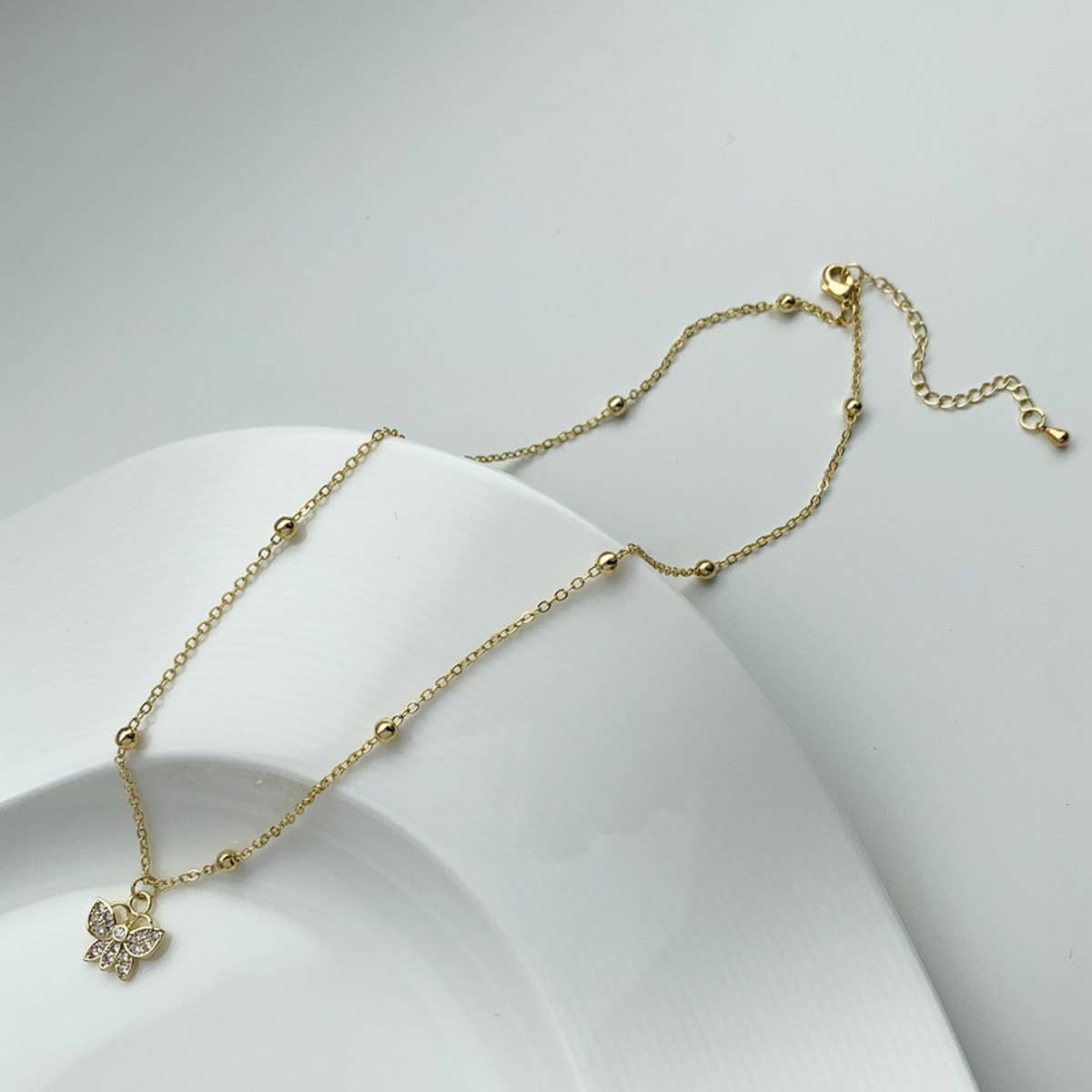 Womens Exquisite Butterfly Clavicle Necklace