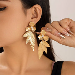 SWEET AND COOL 3D GINKGO LEAF AND FLOWER EARRINGS_CWAJE1809